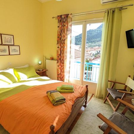 Small House For Holidays เลโอนีดีออน ภายนอก รูปภาพ